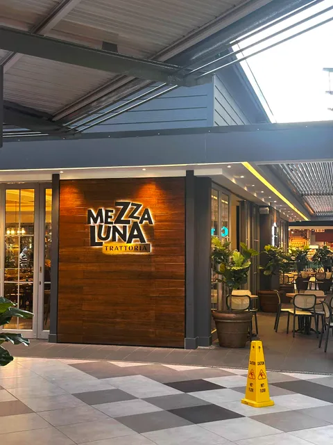 Mezza Luna Durbanville