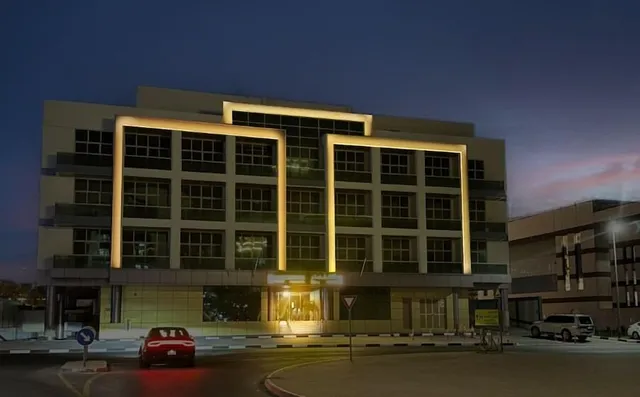 Imperiaa by HOC Globe