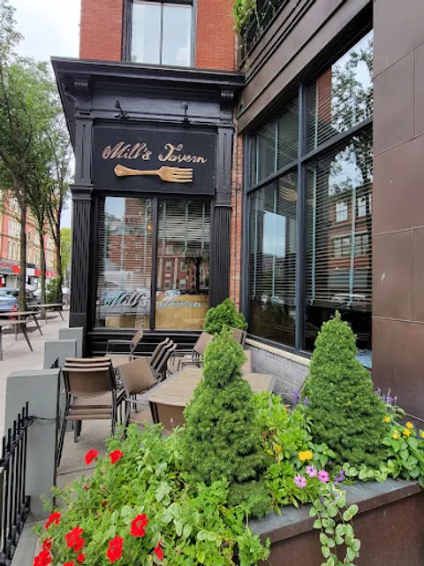 Mill's Tavern