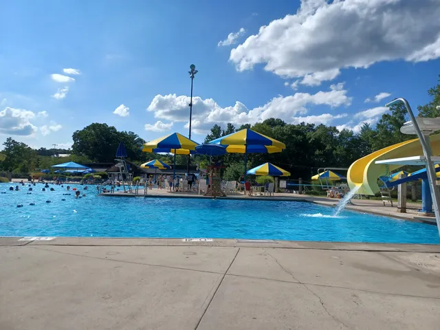 Summit Family Aquatic Center