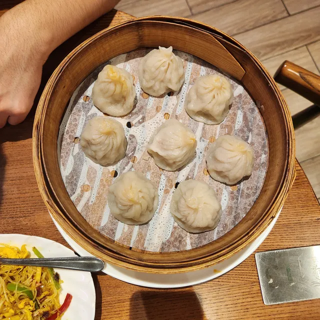 Yulongfu Steamed Buns Restaurant
