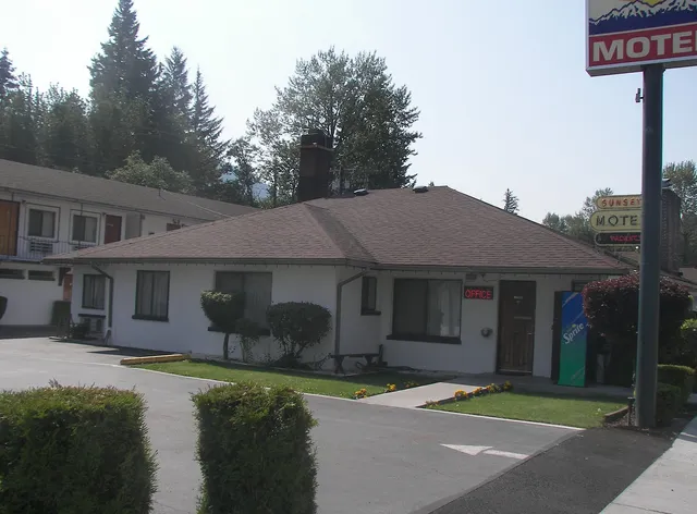 Sunset Motel