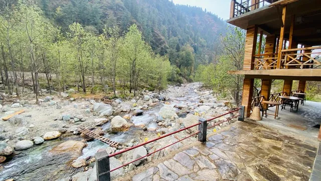 Great Escape - Tirthan