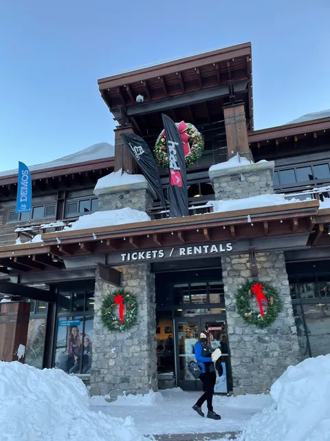 Mountain Center at Mammoth