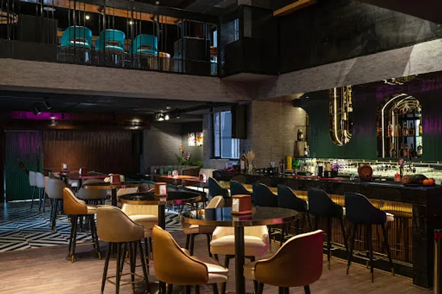 Kommune Bar & Kitchen