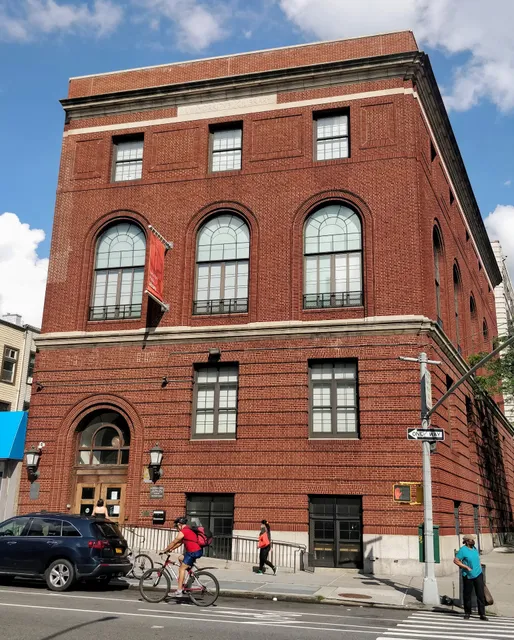 Washington Heights Library