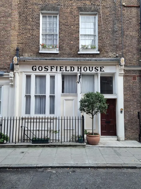 Gosfield house hotel