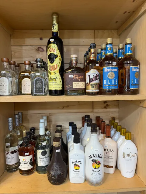 Tri-Corner Liquor