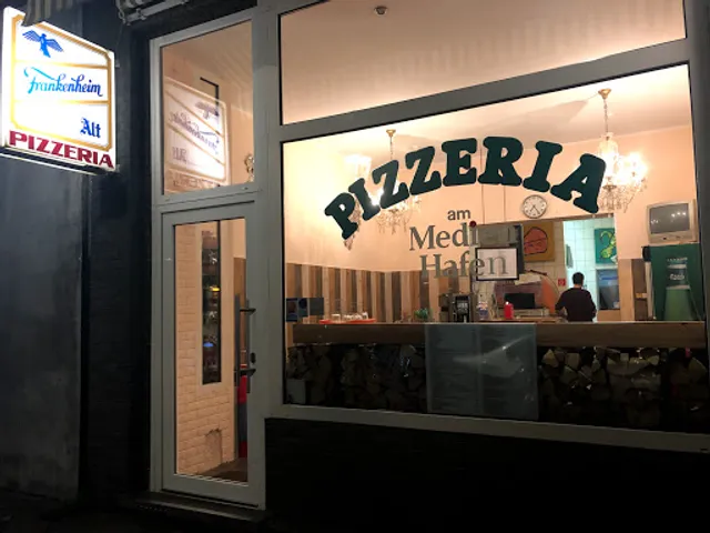 Pizzeria Am Medienhafen
