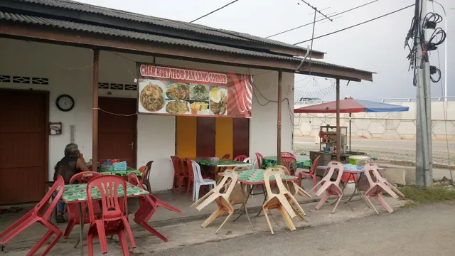 Char Kuey Teow Pak Lang Corner