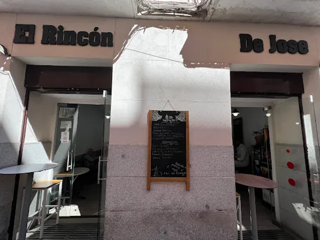 Bar restaurante El Rincón de José y Paula