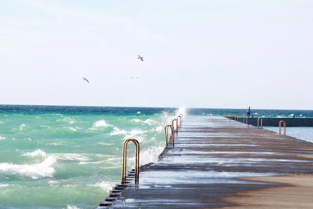 Elberta Beach Scenic Lookout