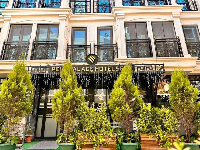 Pell Palace Hotel & Spa