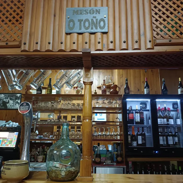 O Toño Mesón
