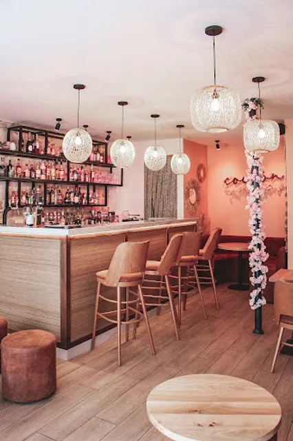 Cocoön Cocktail Bar