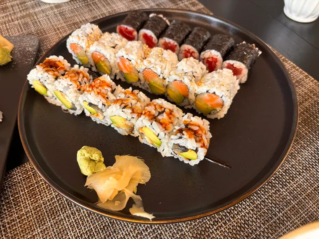 Sushi Den