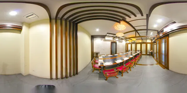 Inaka Restaurant and Sushi Bar