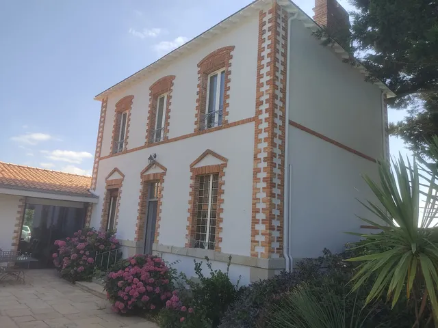 The Domain Of The Barretière