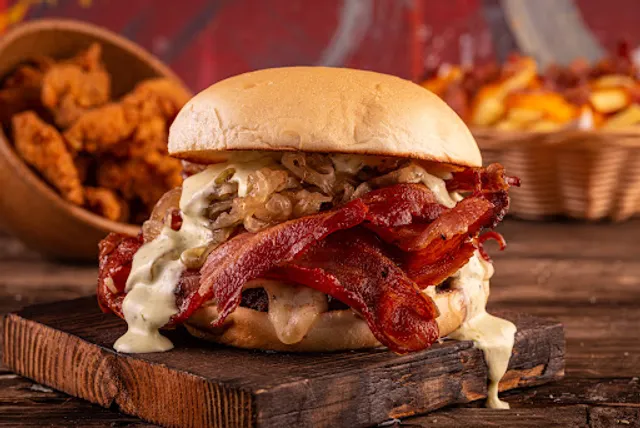 UnderDog Street Food - Bueno