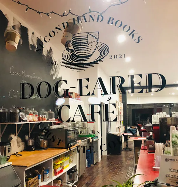 Dog-Eared Café
