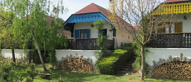 Novákfalva Üdülőfalu - Velem