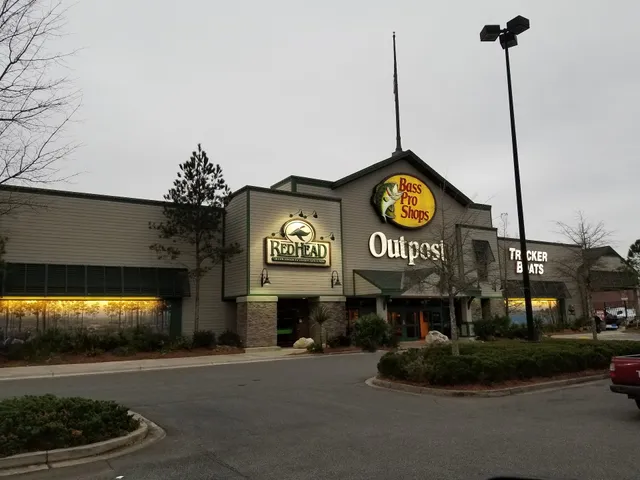 Bass Pro Shops