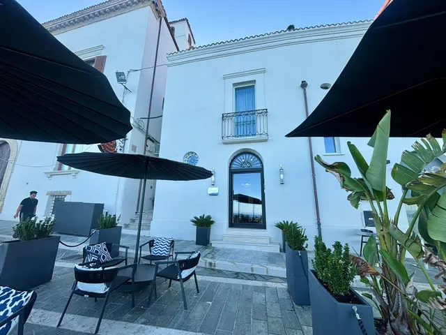 Bluonly Boutique B&B