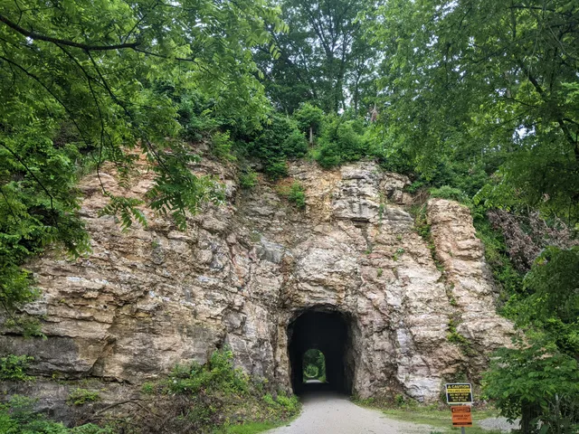 Katy Trail - Rocheport Trailhead