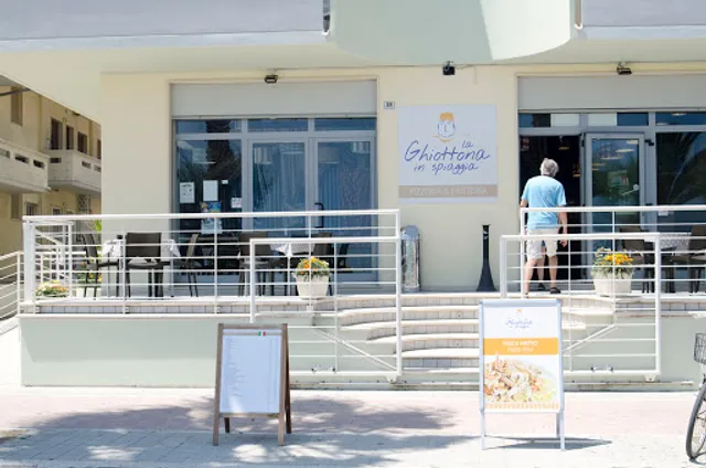 Pizzeria La Ghiottona in Spiaggia