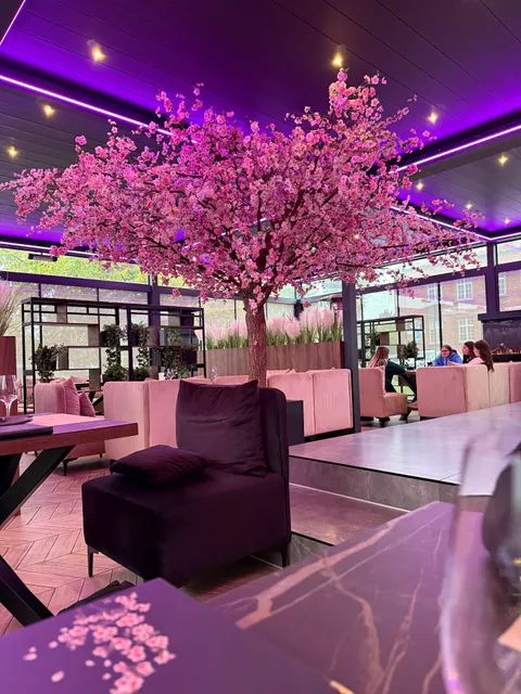 Madara Restauracja Japońska