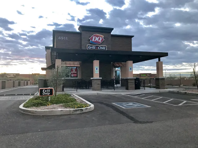 Dairy Queen Grill & Chill