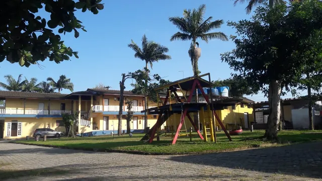 Ilha do Mel - Camping e Pousada
