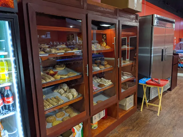 La Ideal Mexican Taqueria & Bakery/ice cream shop