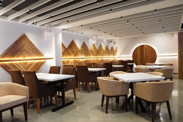 CASTLE GREY MULTI-CUISINE EATERY