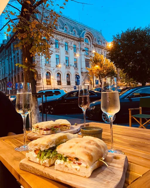 frescoloco panini bar