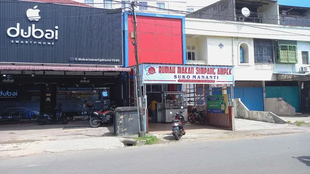 Rumah Makan Simpang Ampek