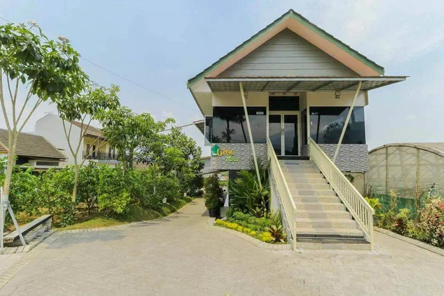 Griya Mulya near Alun Alun Batu RedPartner