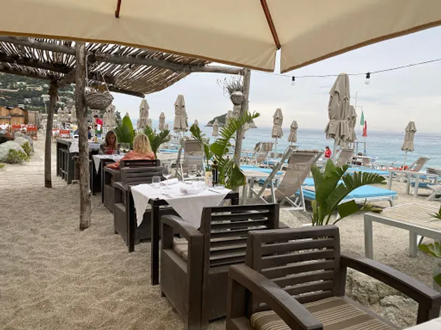 Samoa Beach & Restaurant