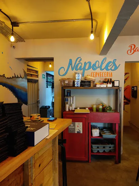 La Cervecería de Barrio Suc Napoles