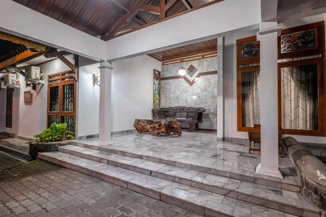 Stella Emelia Syariah