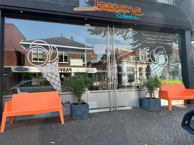 Toscana IJssalon Emmen Hoofdstraat