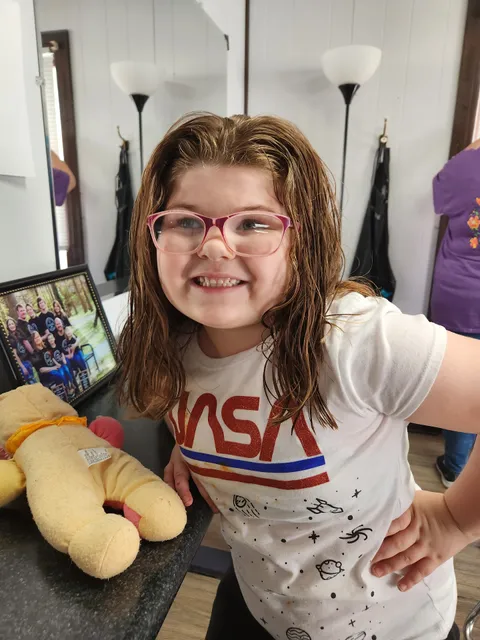 Holly's Highlights & Moore