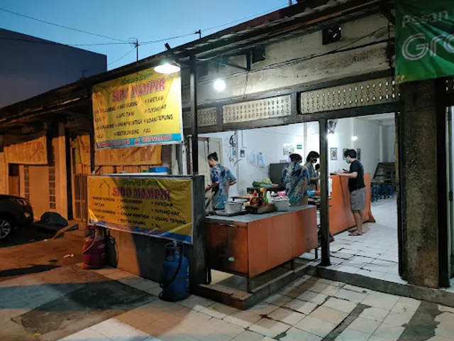 Warung Bakmi Sido Mampir