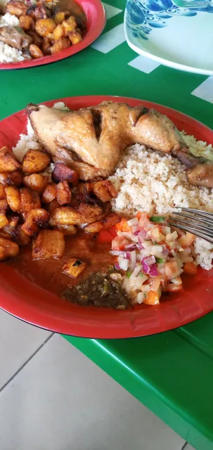 Mekus Kitchen (Nigerian Dishes)