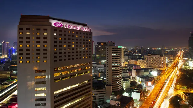 Crowne Plaza Bangkok Lumpini Park by IHG