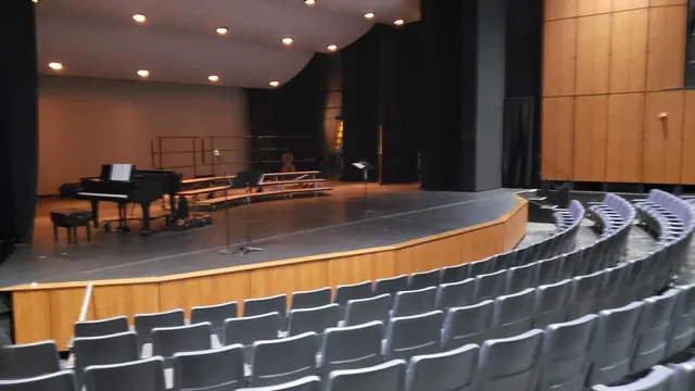 Mountain Avenue Theater