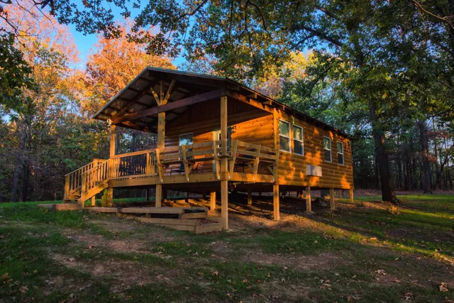 Buck & Bass Cabins