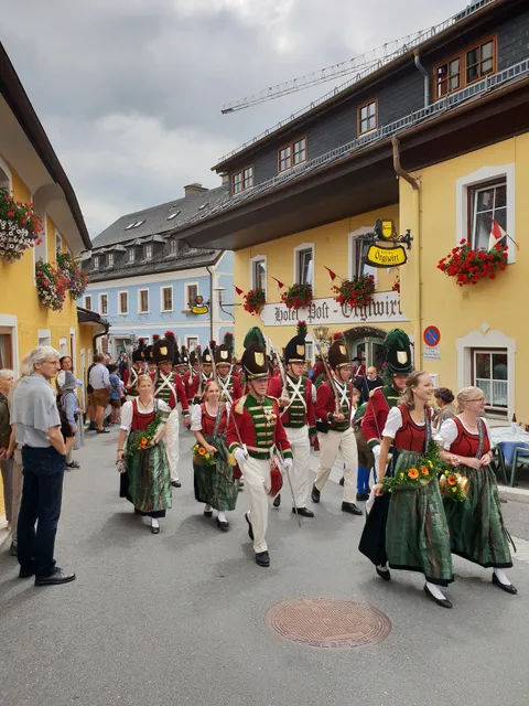 Busunternehmen, Krankentransporte / Ferienwohnungen Bruno Lankmayer