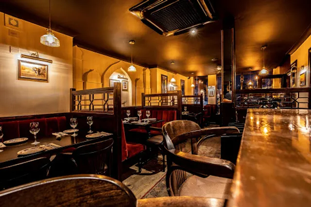 Sundorbon Indian Restaurant & Takeaway Delivery