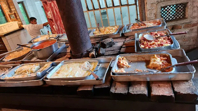 Restaurante As Véia - O Velhão